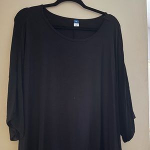 Black oversized Old Navy top